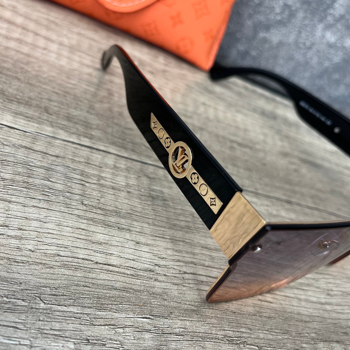 Louis Vuitton Sunglasses SKU-1