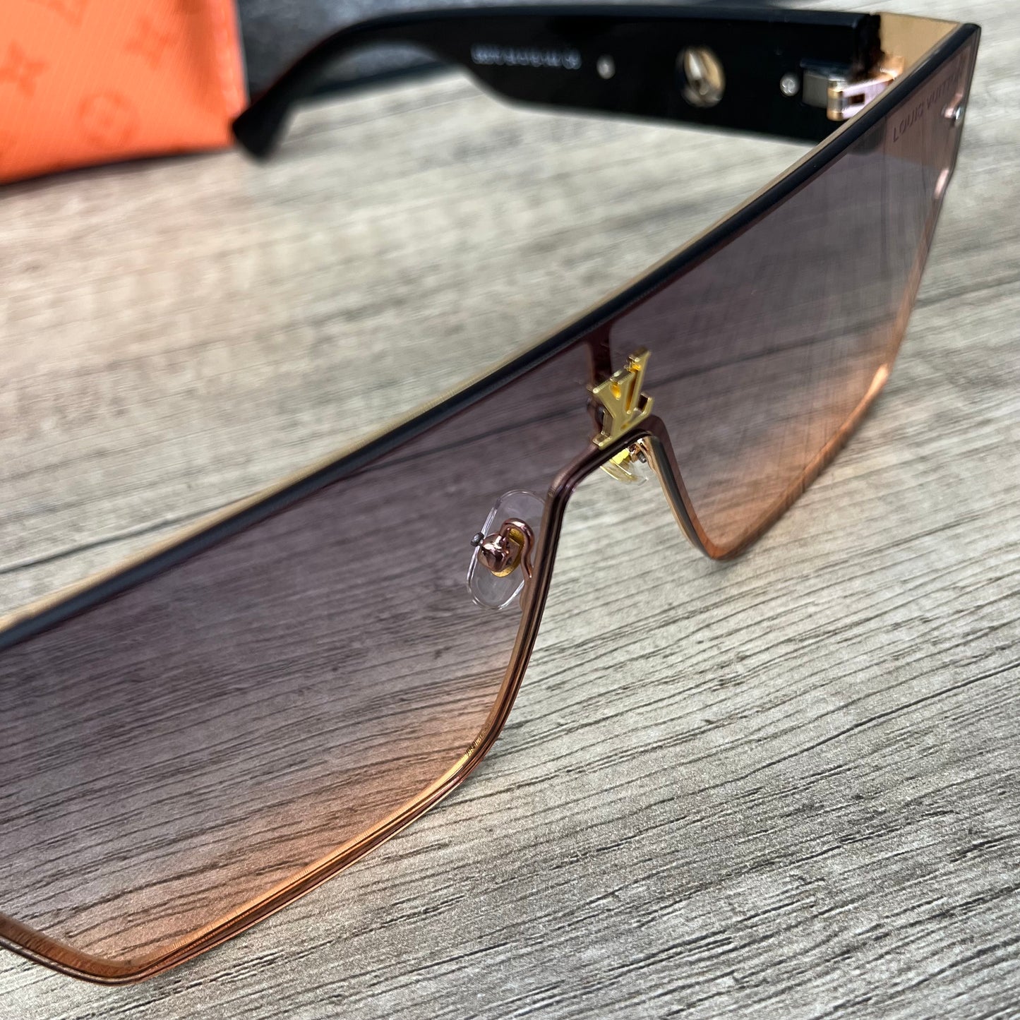 Louis Vuitton Sunglasses SKU-1