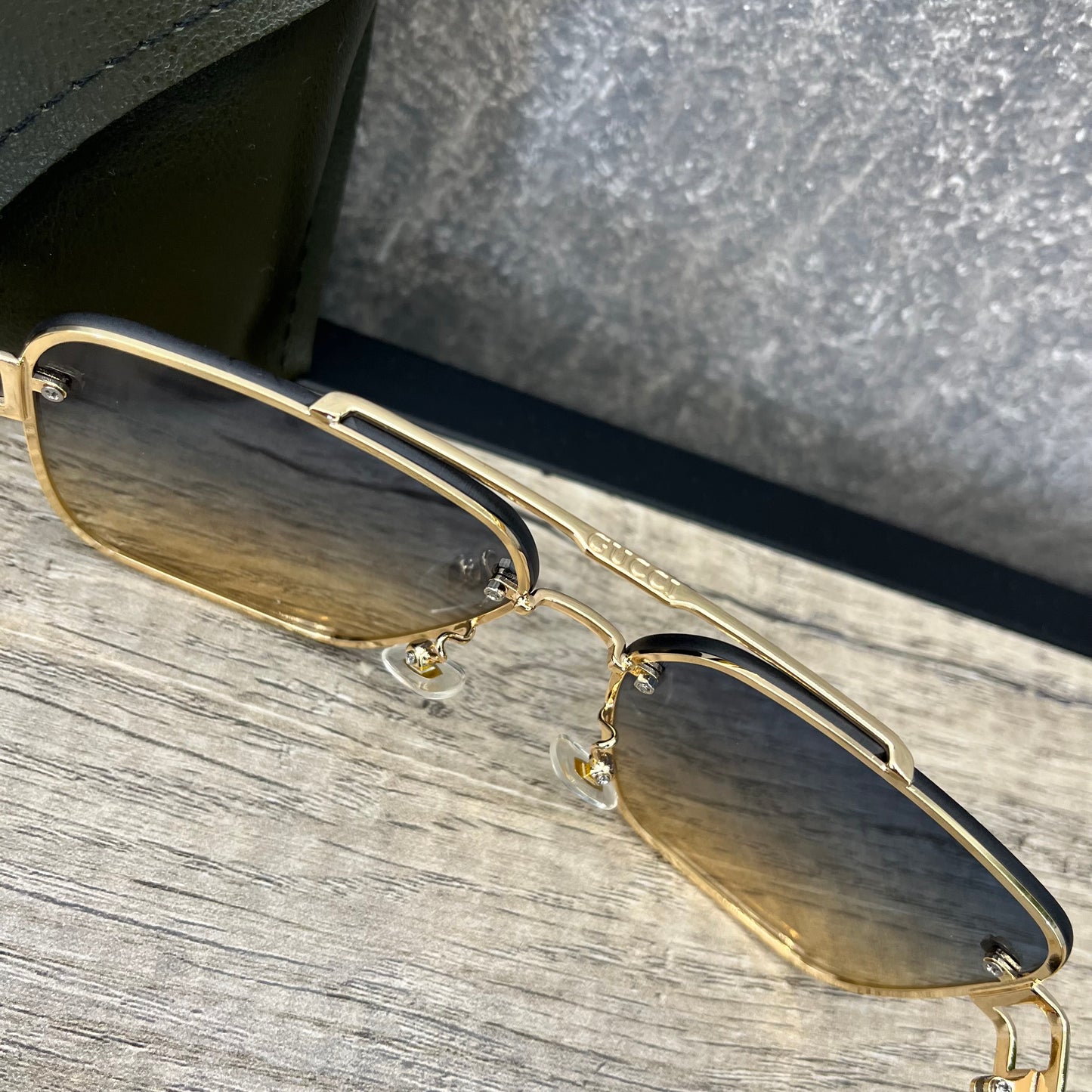 Gucci Sunglasses SKU-3