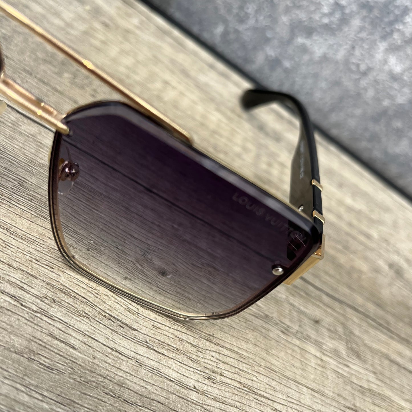 Louis Vuitton Sunglasses SKU-2