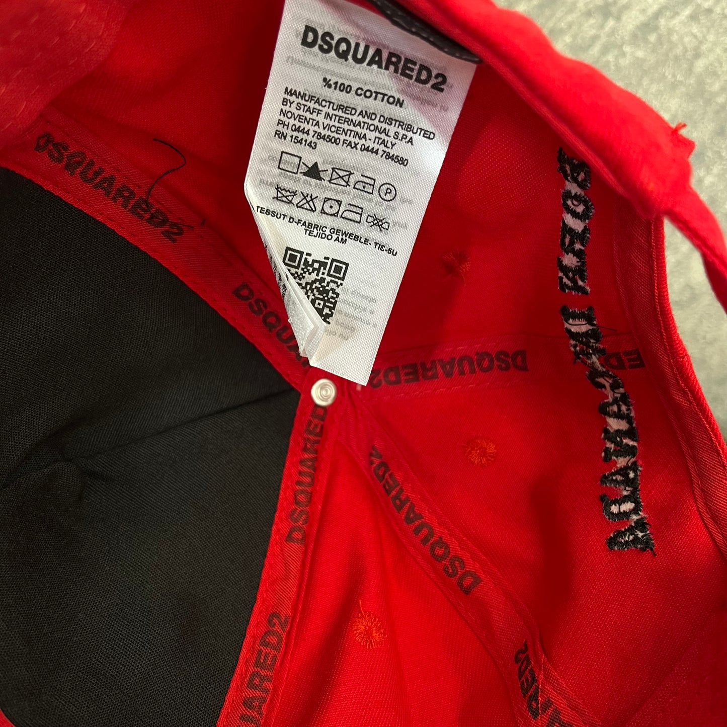 Dsquared2 Hat Red