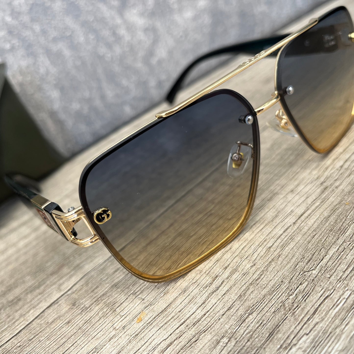 Gucci Sunglasses SKU-3