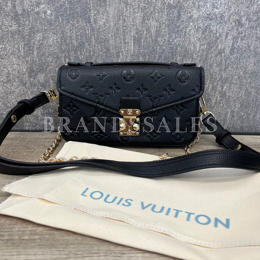 LV Pochette Metis Black Monogram