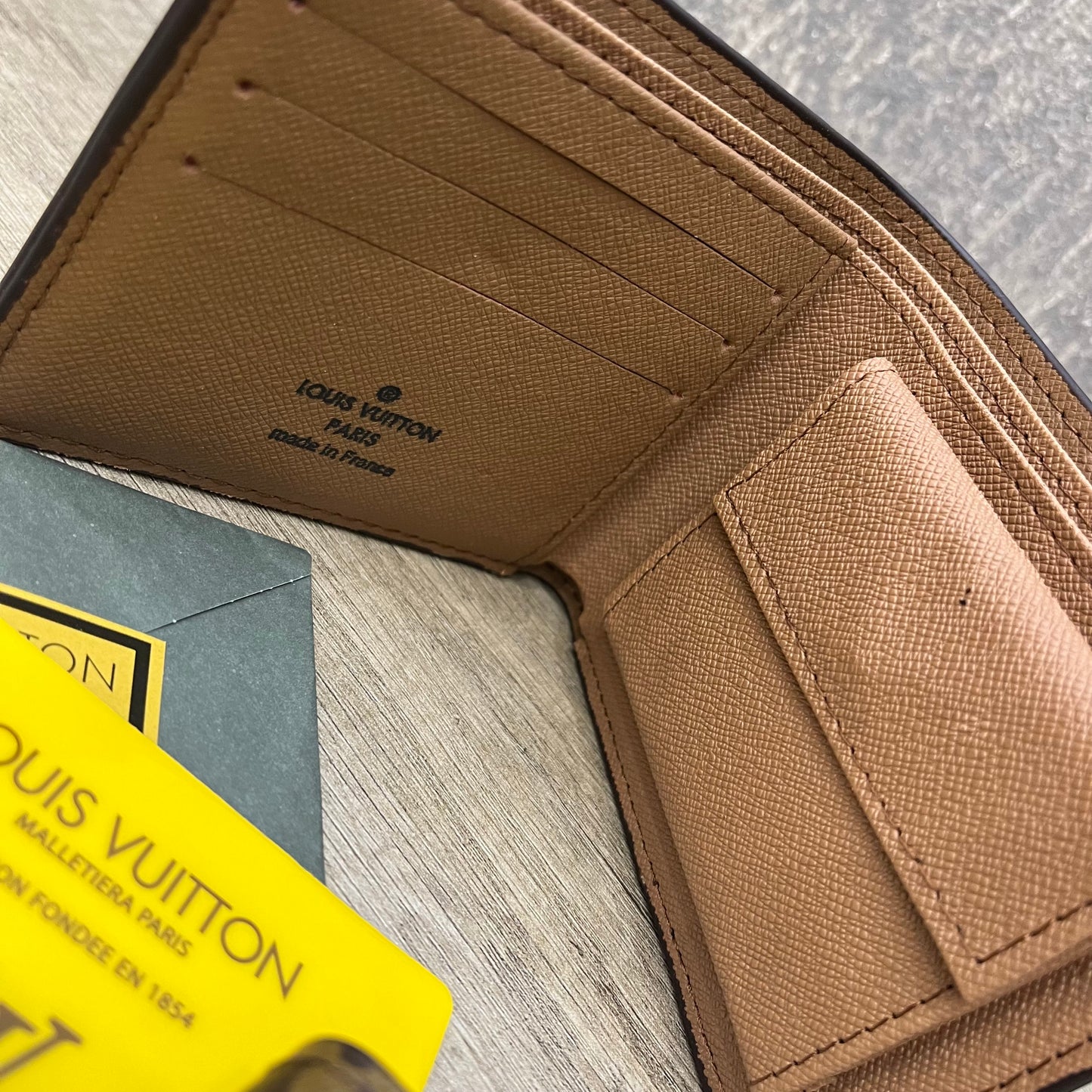 LV Wallet Monogram