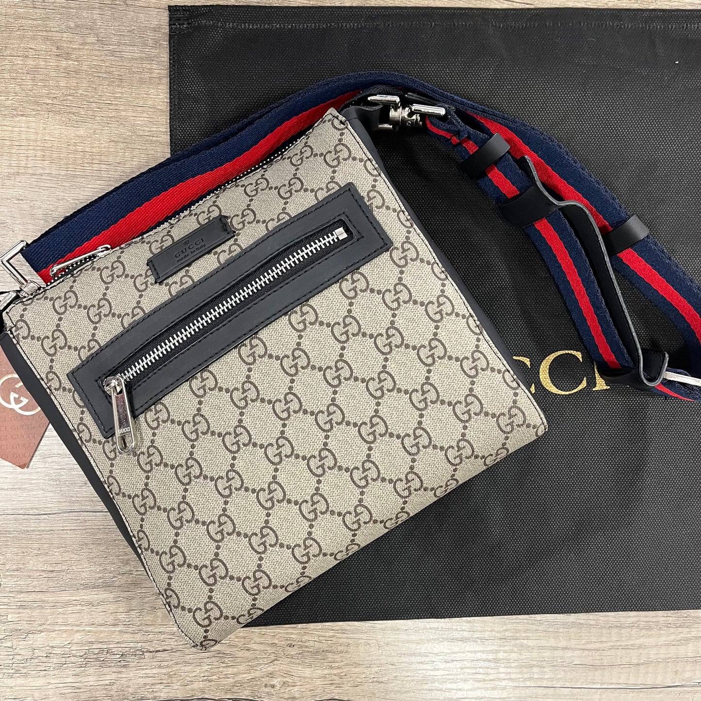 GG Messenger Bag Beige